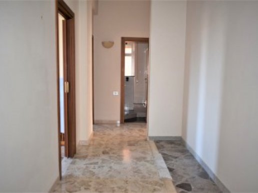 Appartamento di mq 130 circa in Via Della Croce con posto auto e garage apzionale - 18