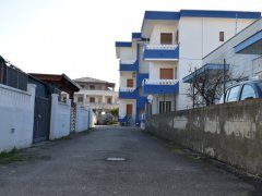 L'Agenzia Immobiliare Infinity propone in vendita ampio appartamento a Ginosa Marina - 1